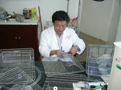 螺丝钉的风范——基础医学实验教学中心张建华工作记事