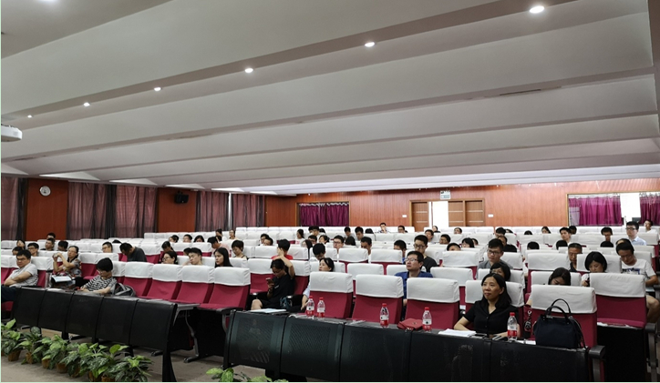 WilliamHill中文实验动物中心召开公共服务宣讲会