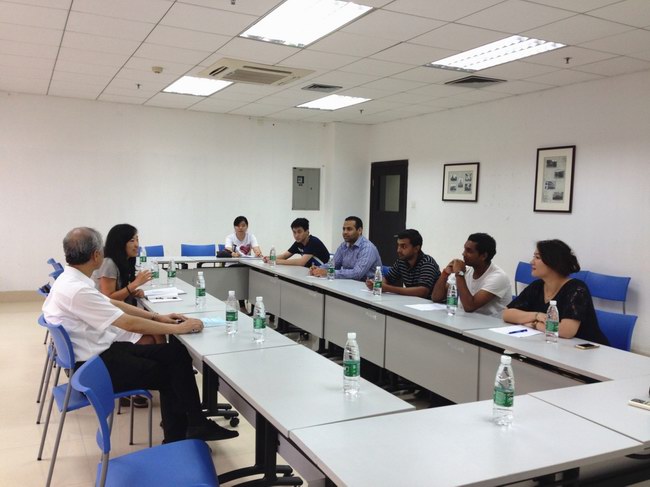 教育部来华留学生医学本科教育（英语授课）评估专家组莅临我校检查指导工作