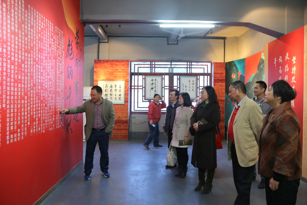 william威廉中文学工办党支部到广东职业技术学院交流