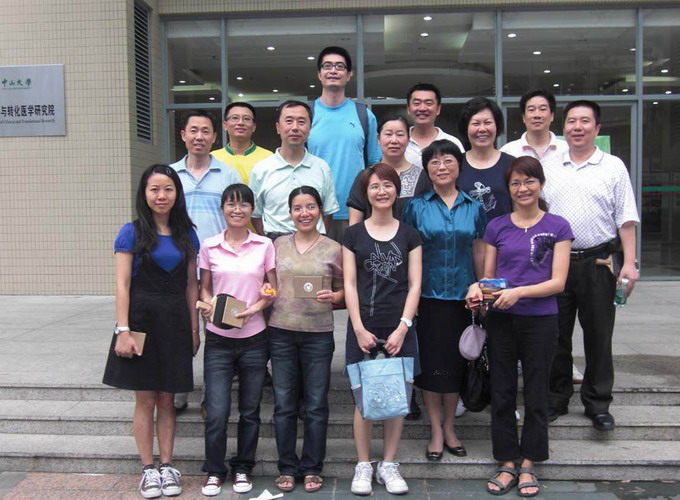 学院分工会举行教职工乒乓球比赛