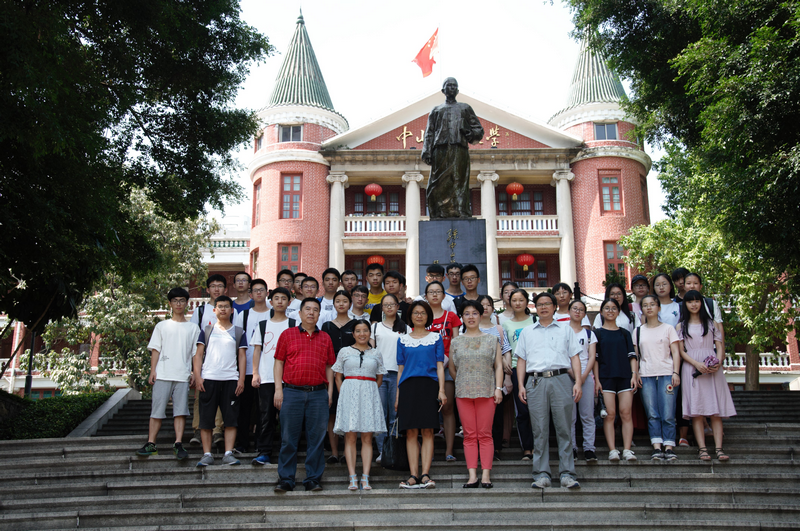 【师生党员下午茶】2017级长学制学生参观医学实验教学中心