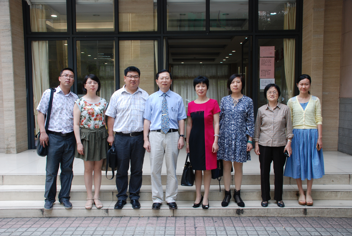 湖北医药学院严世荣副院长率队到WilliamHill中文法医鉴定中心交流考察