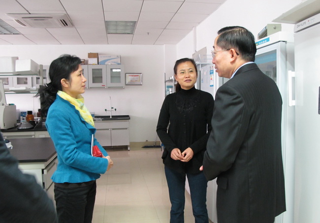 郑德涛书记到我院调研