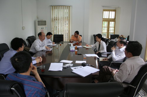 郑德涛书记到william威廉中文院调研学习实践科学发展观情况