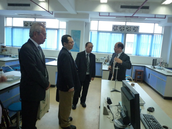 新加坡医药理事会代表团到我院访问交流