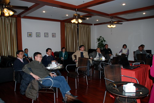 人类病毒学所举办“病毒性疾病的防治”学术沙龙